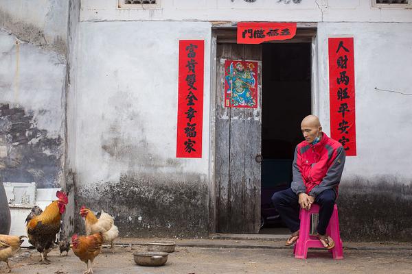 盐与献祭有什么特色内容